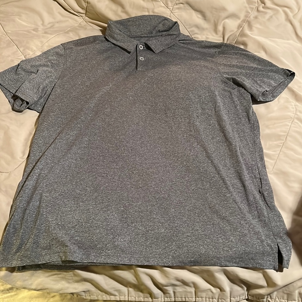 Oakley men's polo XL EUC no flaws